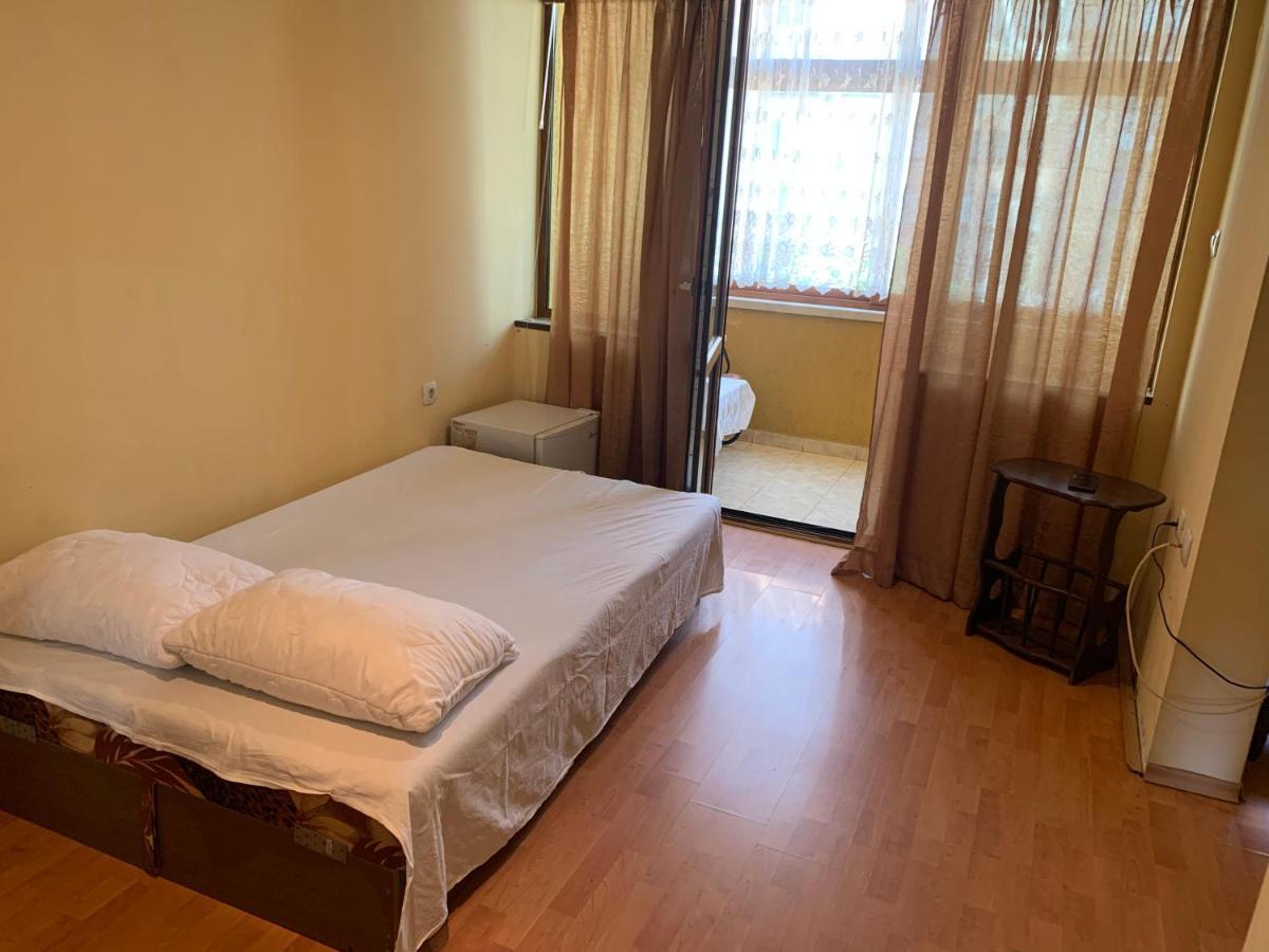 Hotel Rade 2 Vratsa Buitenkant foto