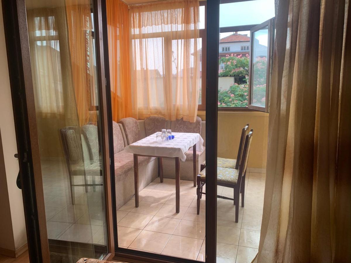 Hotel Rade 2 Vratsa Buitenkant foto