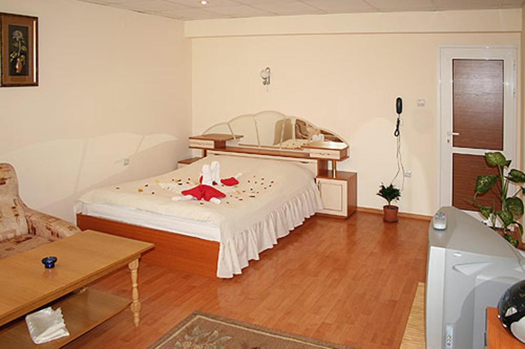 Hotel Rade 2 Vratsa Kamer foto