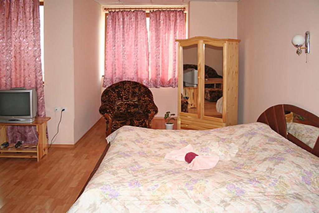 Hotel Rade 2 Vratsa Kamer foto